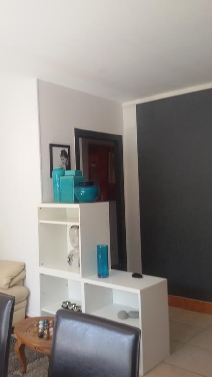 Appartement Proche Hippodrome Caen Zimmer foto